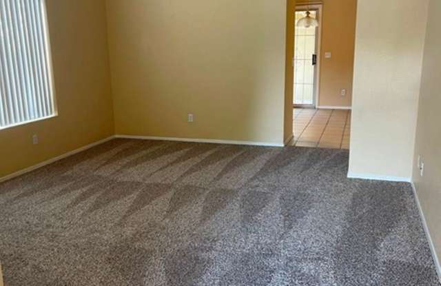 16522 N 68th Dr Gallery 2