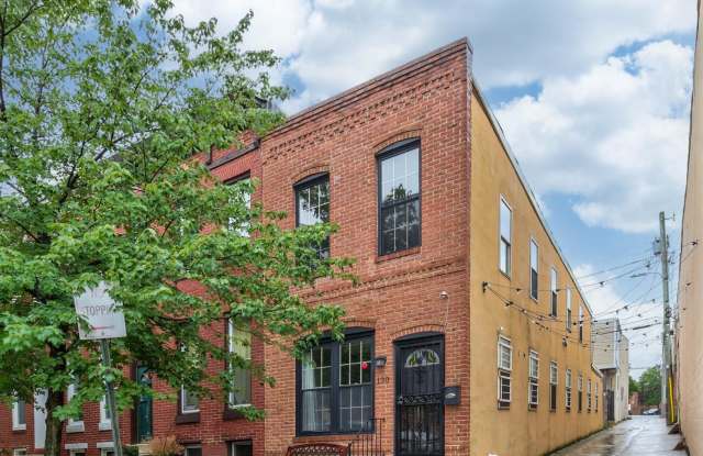 130 N COLLINGTON Avenue Gallery 3
