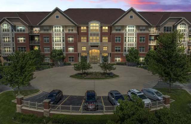 4130 South Lake Drive - 4130 South Lake Drive, St. Francis, WI 53235