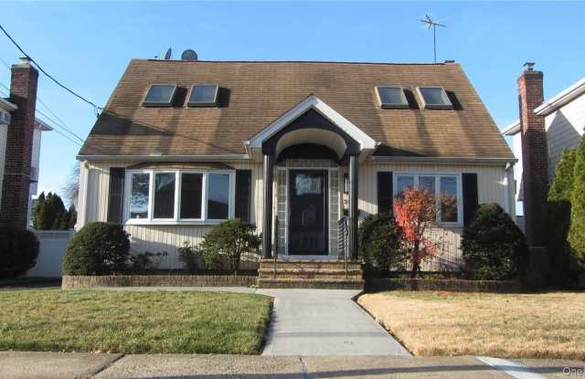 367 Columbus Parkway photos photos