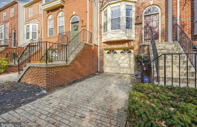 2409 SIMPKINS FARM DRIVE - 2409 Simpkins Farm Drive, McNair, VA 20171