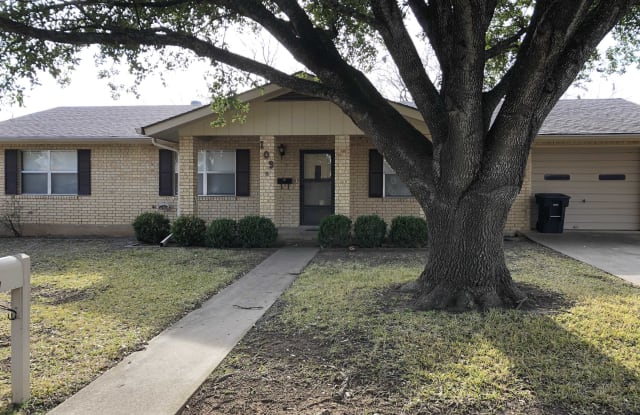 109 Broadmoor Drive photos photos