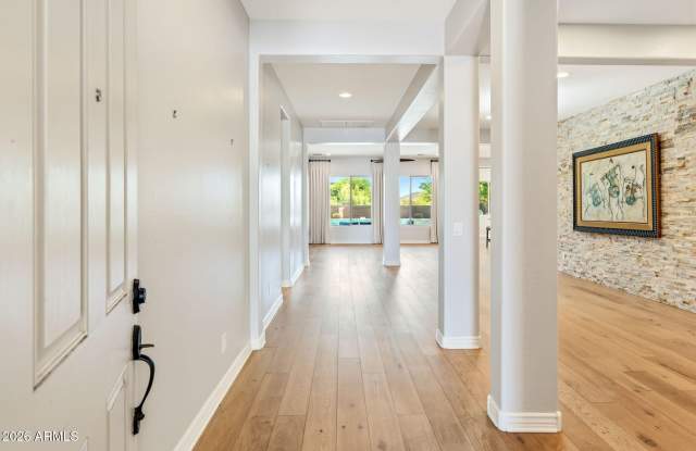 31009 N 25TH Drive Gallery 3