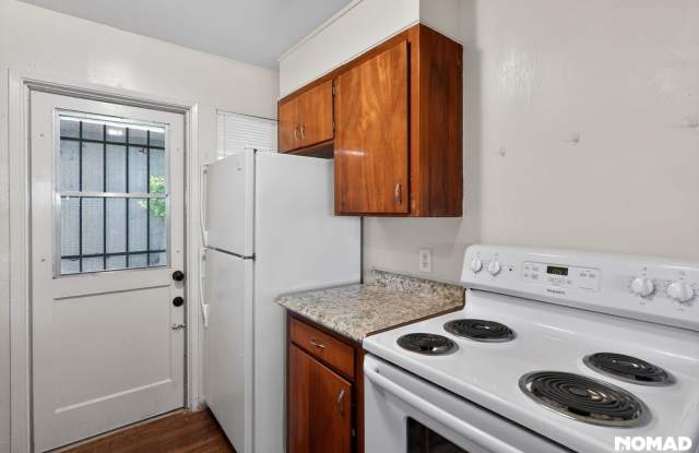 Charming 2BR Apartment in Fresno photos photos