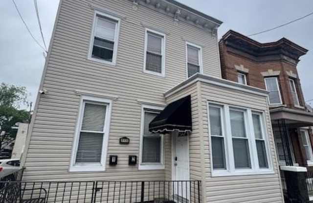 212 68TH ST photos photos