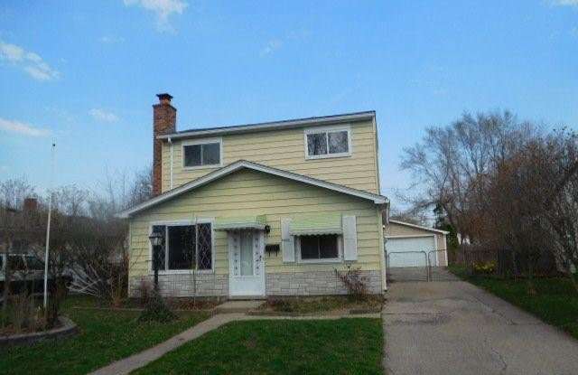 26130 OSMUN Street - 26130 Osmun Street, Madison Heights, MI 48071