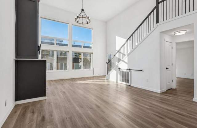 2219 14th Ave W photos photos