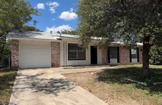 Single Story 3-Bedroom Home photos photos Single Story 3-Bedroom Home photos photos