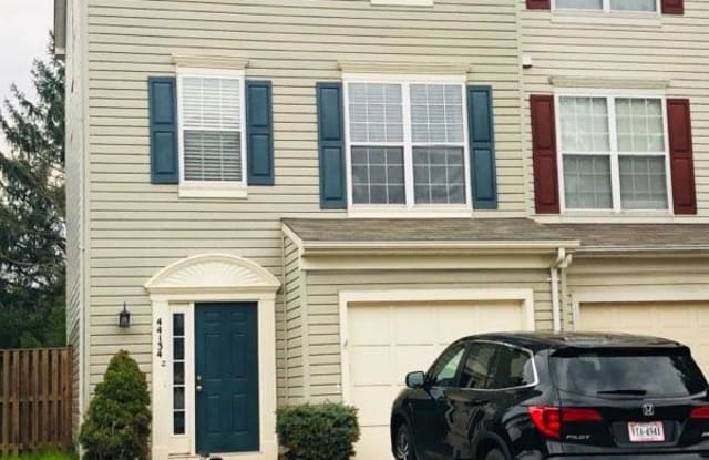 44134 PAGET TERRACE - 44134 Paget Terrace, Ashburn, VA 20147