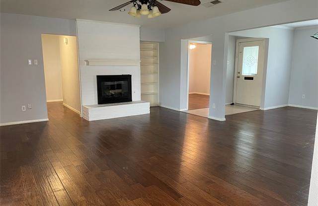 2624 Summertree Drive Gallery 2