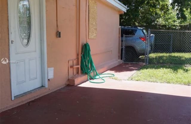 4870 NW 184th Ter - 4870 Northwest 184th Terrace, Miami-Dade County, FL 33055