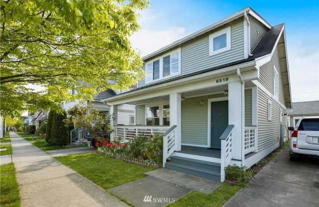 Beacon Hill 3bed 2.5bath Home photos photos