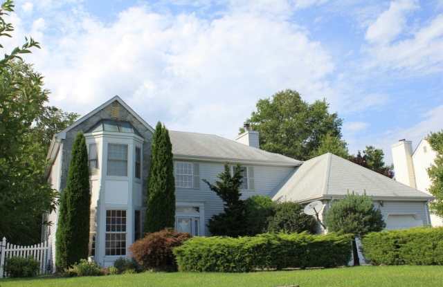 85 Crenshaw Dr photos photos