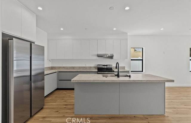 5751 Vista Del Monte Avenue Gallery 3
