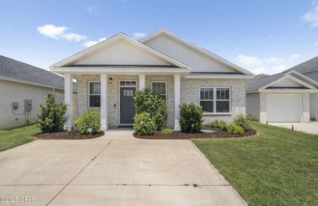 105 Aleczander Preserve Court photos photos