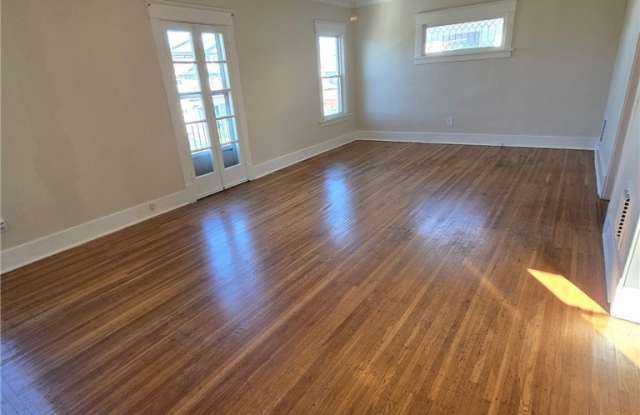 217 Hartwell Road Gallery 4