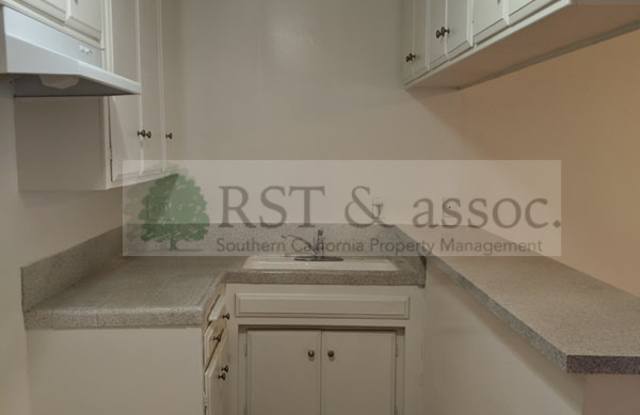 1405 South Westmoreland Avenue Gallery 4