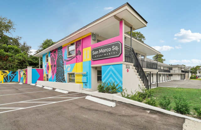 Welcome to San Marco Sq Apartments - CHECK OUT THIS 18mo LEASE - NOW OFFERING a 2 bedroom apartment in a vibrant, pet-friendly community located just 1.2 miles from the hip and historic San Marco Square restaurants, businesses and boutique shops. photos photos