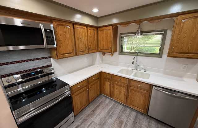 506 Five Mile Dr. photos photos