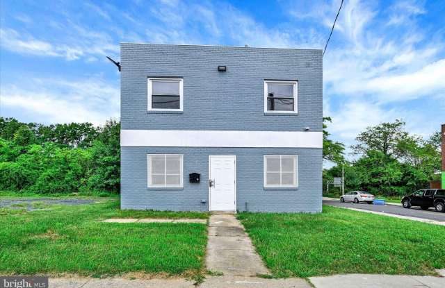 2400 ANNAPOLIS Road photos photos