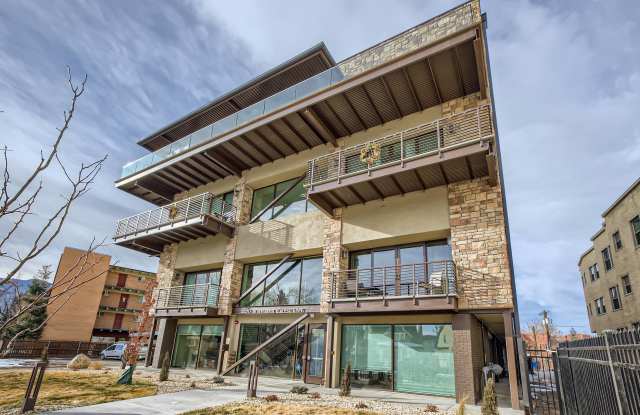 20 Boulder Crescent Street - 20 Boulder Crescent Street, Colorado Springs, CO 80903