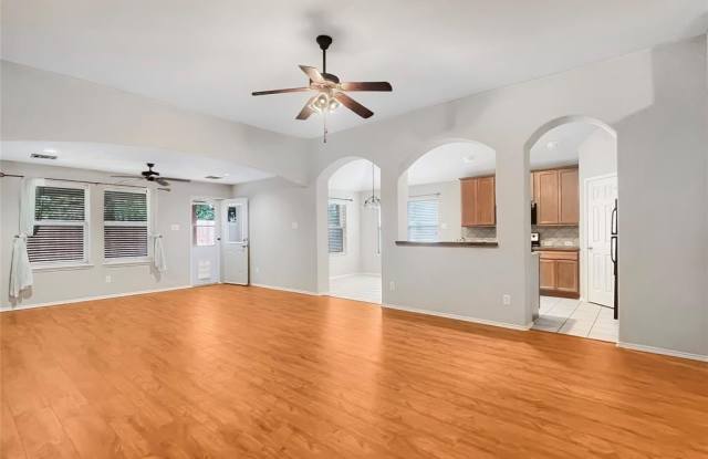 15621 Gatehouse Gallery 3