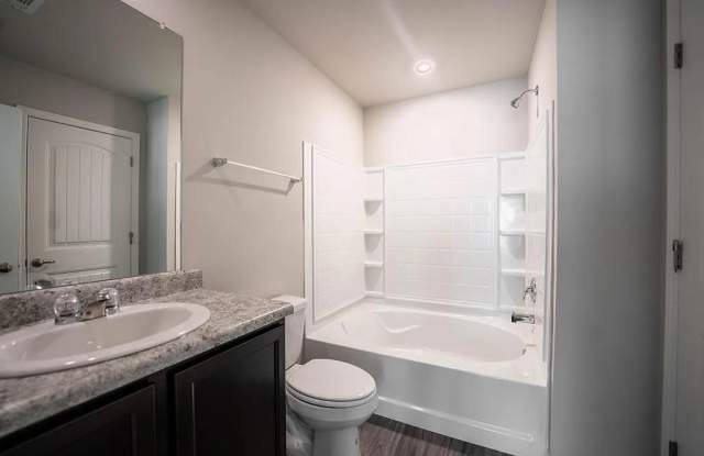 48423 Fox Hollow Boulevard Gallery 4