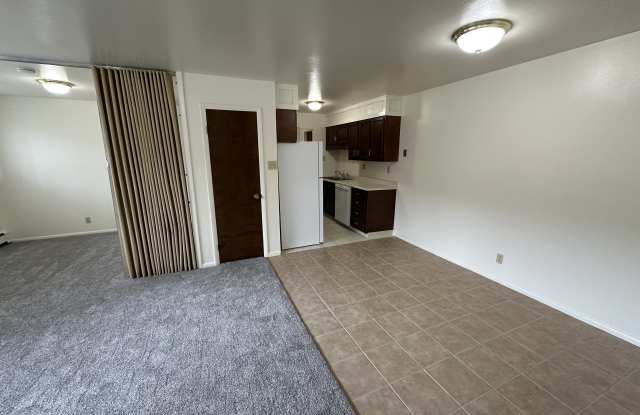 2036 Alderson Avenue Gallery 2