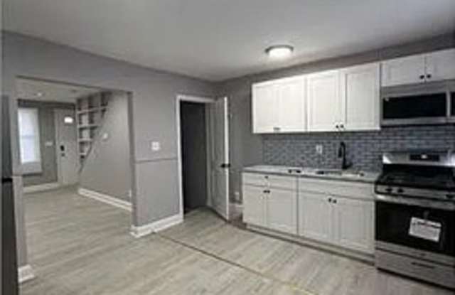 300 Denison Street photos photos