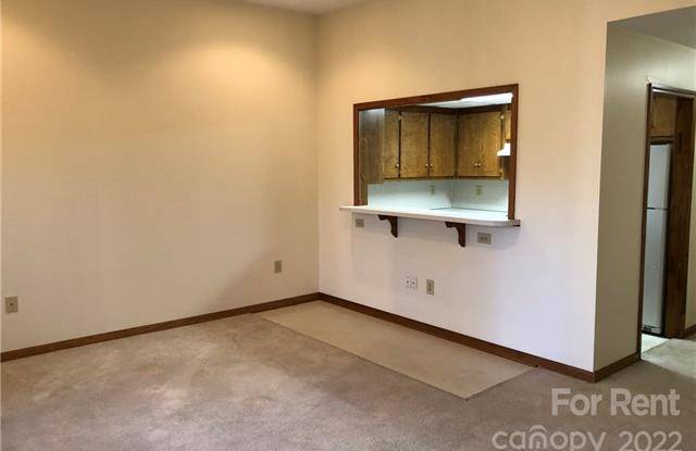 163 Hillcrest Drive Gallery 3