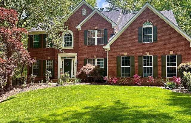 7413 CLIFTON QUARRY Drive Gallery 2