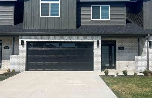 461 Azurite  RD photos photos