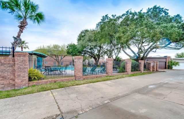 9408 Stonehouse Ln - 9408 Stonehouse Lane, Houston, TX 77025
