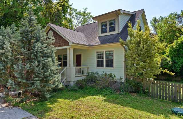 Delightful 3 bed, 2.5 Bath in the Heart of Durham - Available for August Move In! photos photos