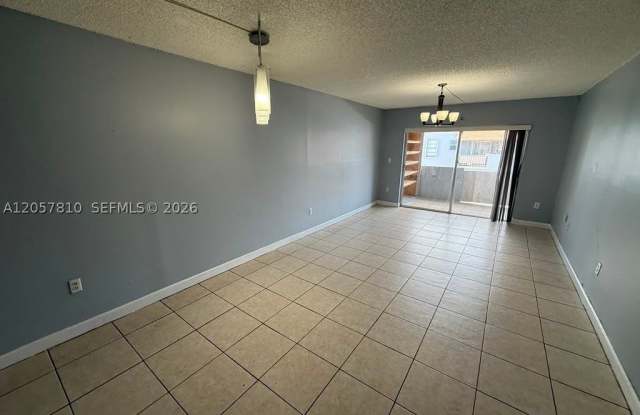 6095 W 18th Ave photos photos