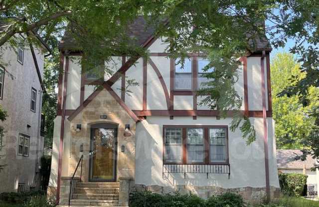 1530 East 54th Street photos photos