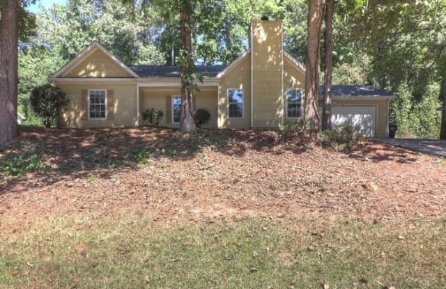 190 Splitwood Lane - 190 Splitwood Lane, Fairburn, GA 30213