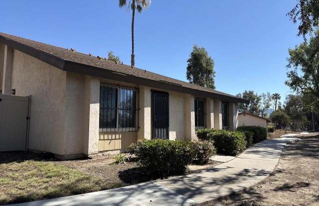8119 Paradise Valley Ct Gallery 1