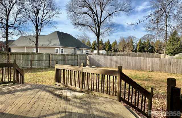 3307 Creek Trail Road Gallery 2