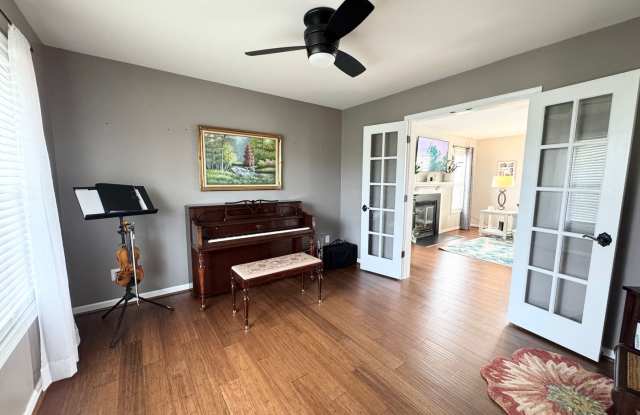 309 Queenswood Blvd Gallery 4
