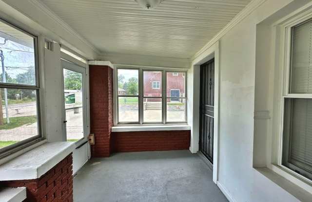19 S Spencer Avenue Gallery 4