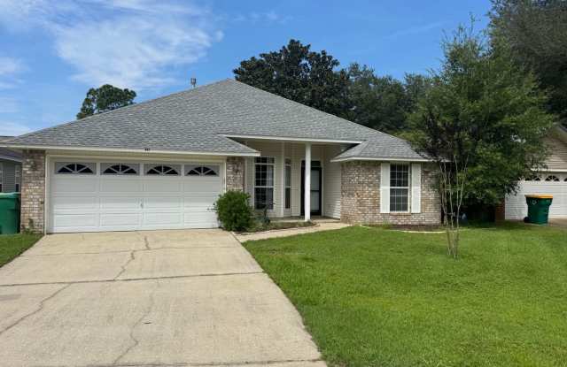 4 BED / 2 BATH CENTRALLY LOCATED IN FORT WALTON BEACH photos photos
