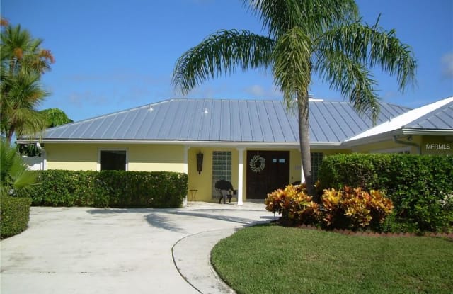 328 WINDWARD ISLAND - 328 Windward Is, Clearwater, FL 33767