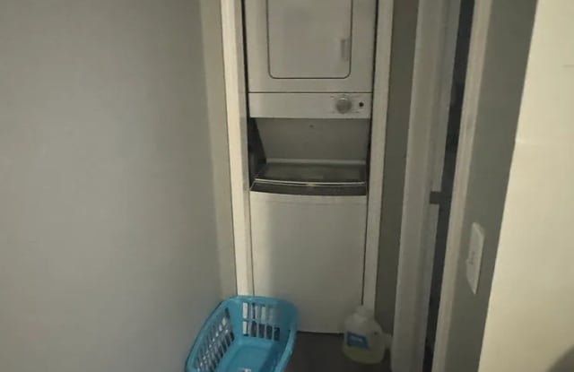 104 W Cayuga St photos photos