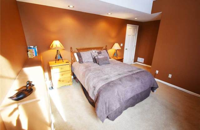 Winter Seasonal Rental - 54 Ensign Drive photos photos
