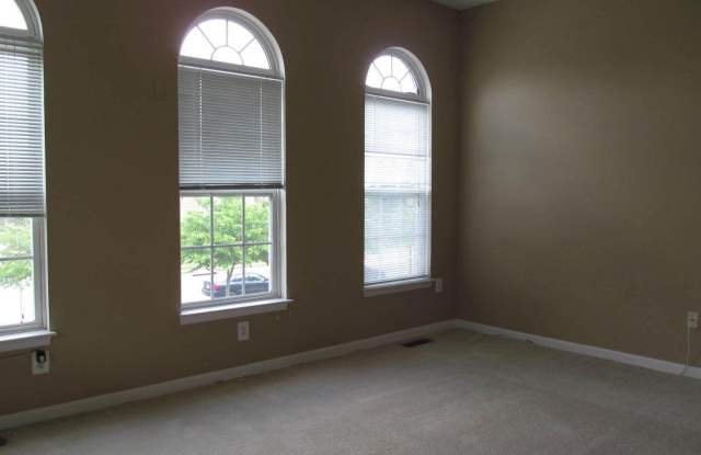 6819 OREGANO LANE Gallery 3