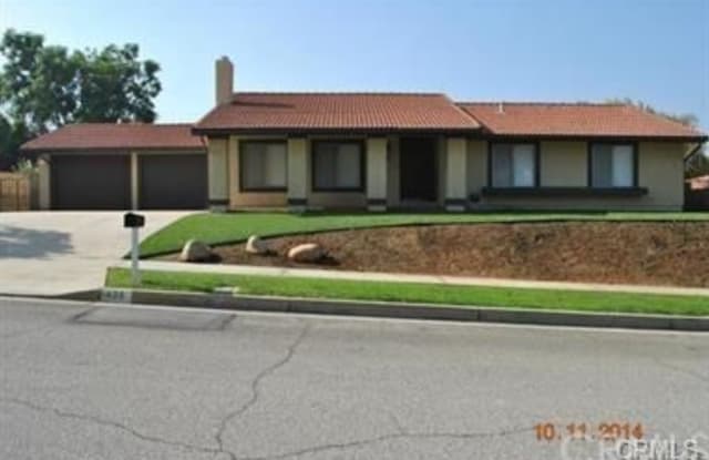 428 Clover Street - 428 Clover Street, Redlands, CA 92373