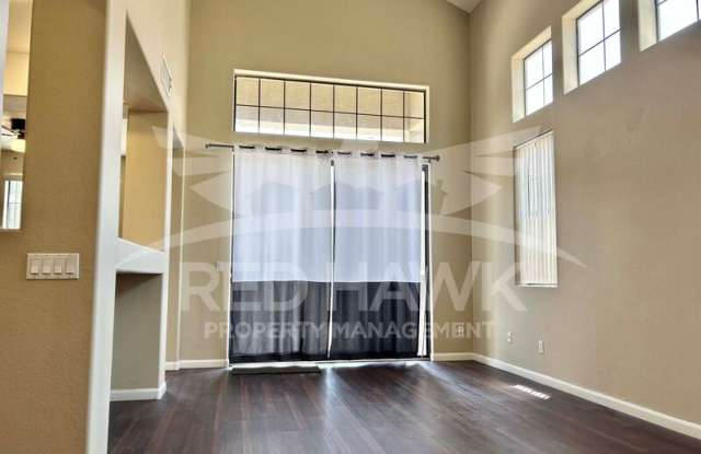 3422 E. University Dr. Gallery 4