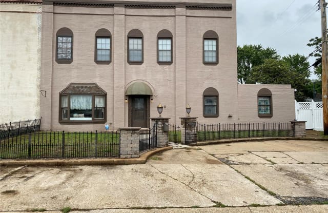 6845 Bruno Avenue - 6845 Evergreen Place, St. Louis, MO 63139