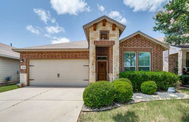 3-BEDROOM SINGLE STORY HOME IN WILDHORSE AT TAUSCH FARMS photos photos